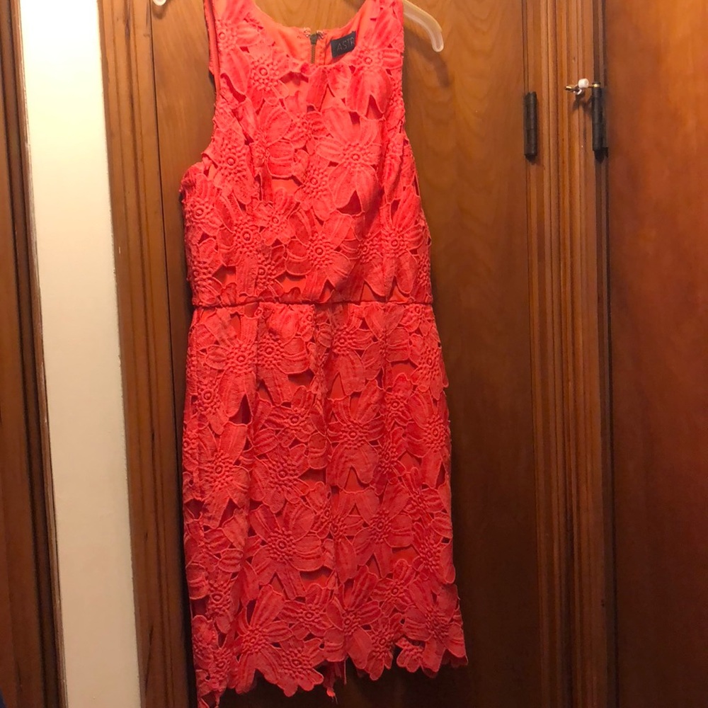 ASTR bodycon lace dress